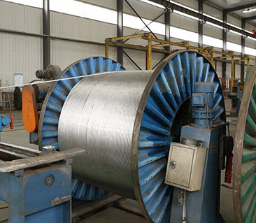 ���³���