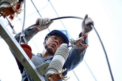 ���̰���